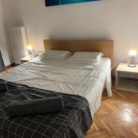 Athens Apartments For Rent Bagian luar foto